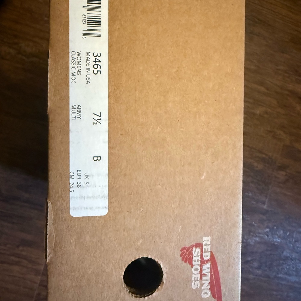 Red Wing NWT Woman’s 6” classic Moc Army Green - Picture 7 of 9